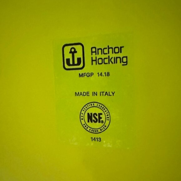 Vintage Anchor Hocking NSF Plastic Trays – Lime Green – Made in Italy - Picture 4 of 9